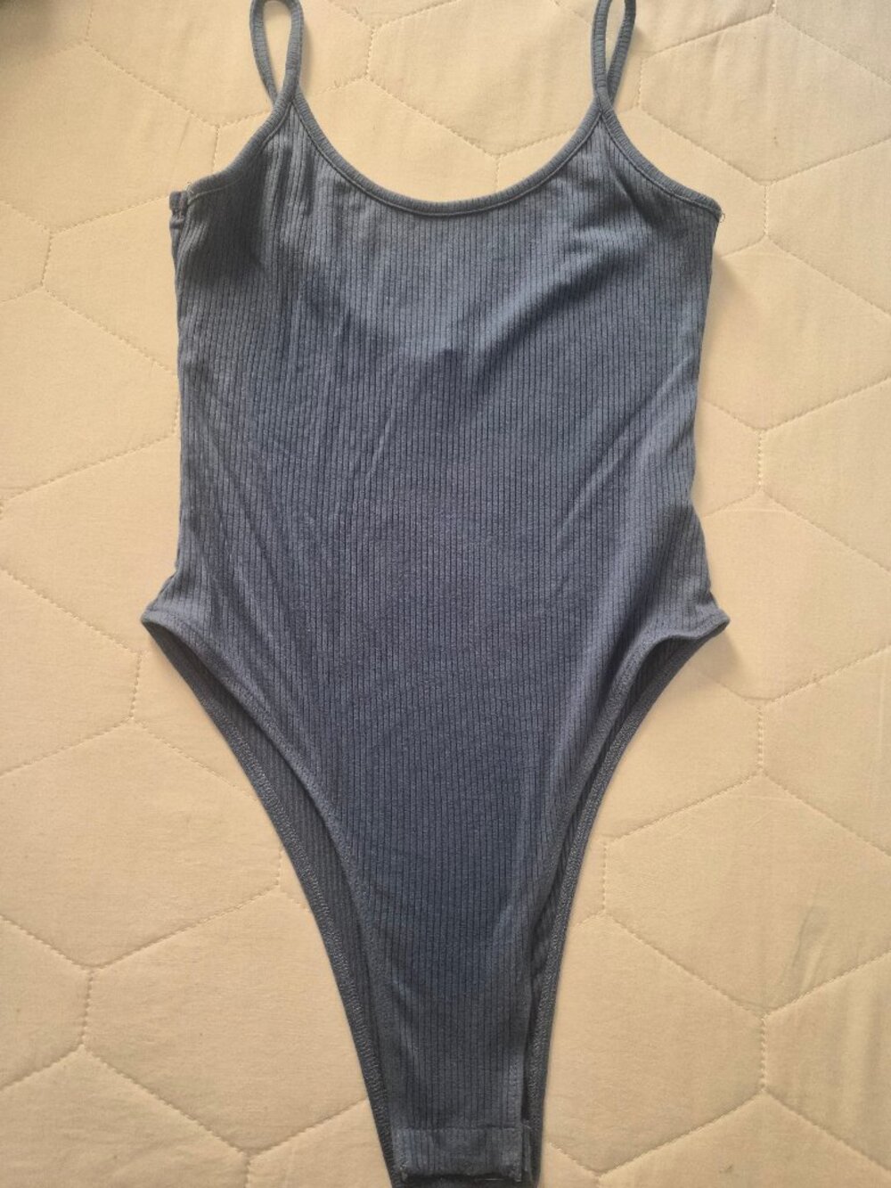 SHEIN Ribbed Bodysuit